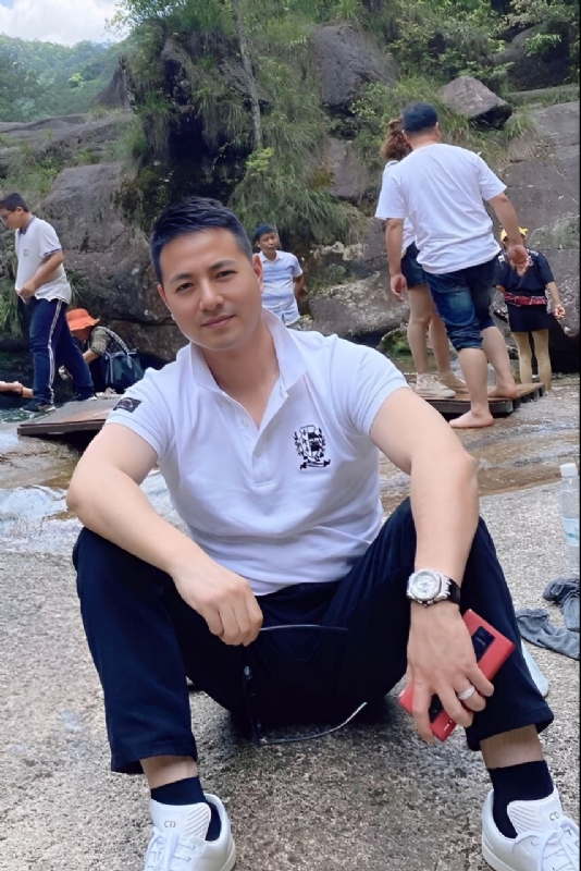 勿忘初心的第三张照片--常德相亲服务中心