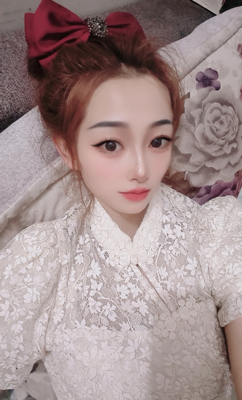 有缘千里来相会的第一张照片--常德相亲服务中心