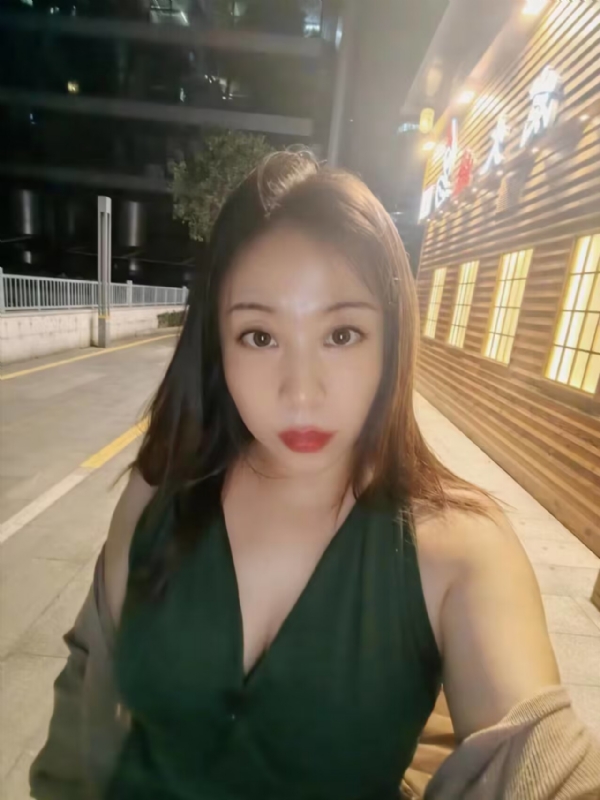 叶子青青的第三张照片--常德相亲服务中心