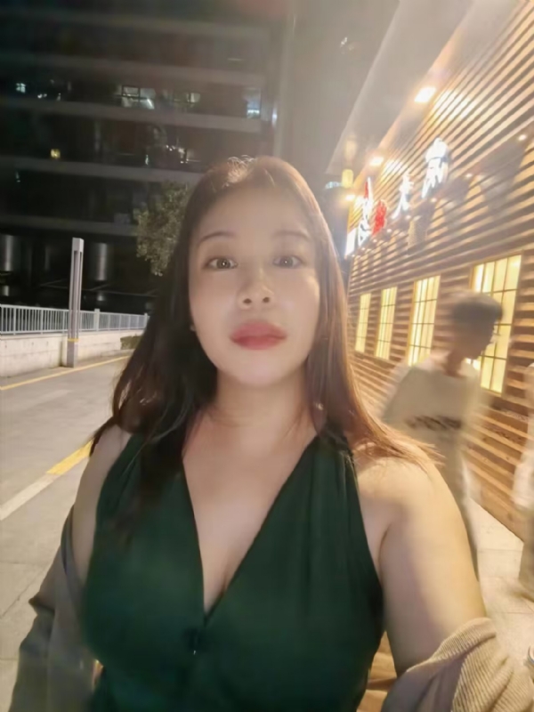 叶子青青的第四张照片--常德相亲服务中心