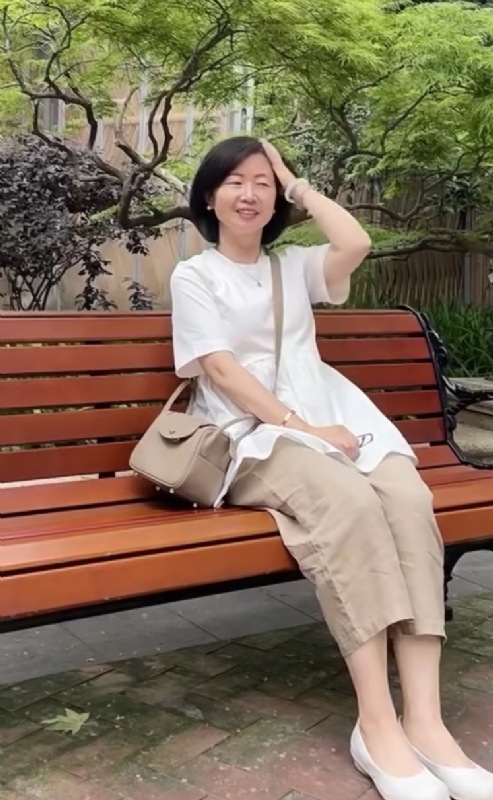 千年老母猪的第五张照片--常德相亲服务中心