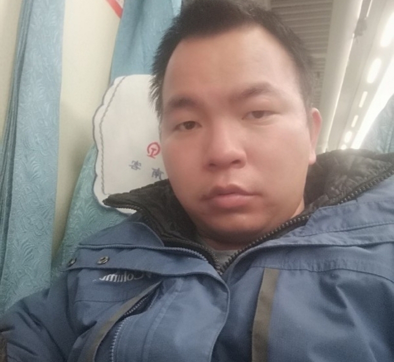 淡定的第一张照片--常德相亲服务中心