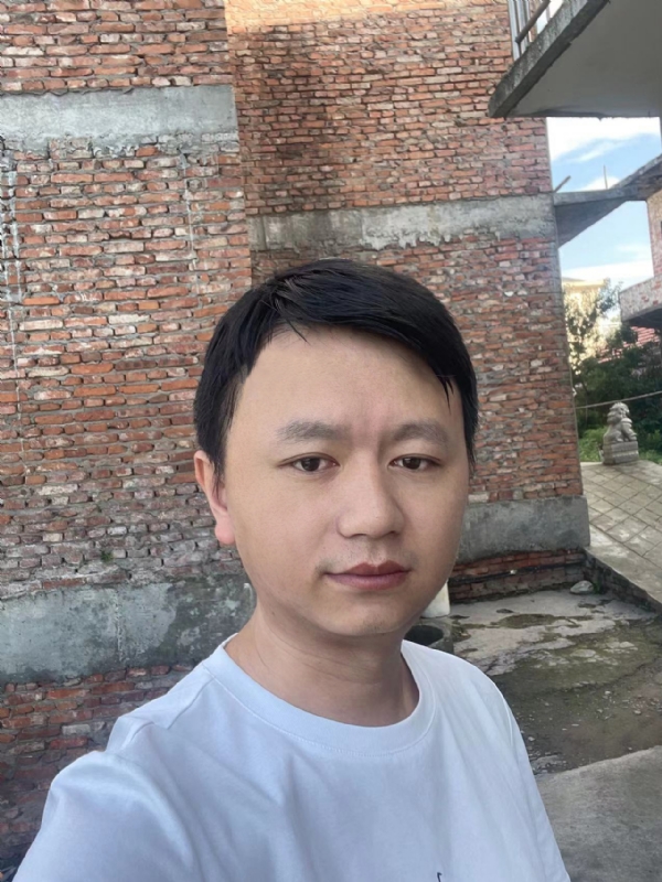 行人的第一张照片--常德相亲服务中心