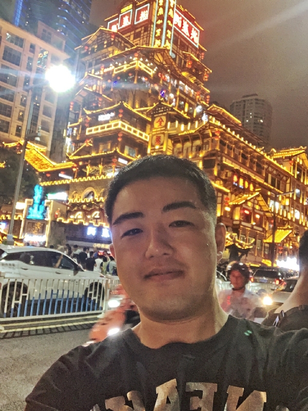 钢铁侠的第一张照片--常德相亲服务中心