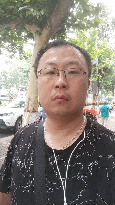 飘逸的星辰的第一张照片--常德相亲服务中心