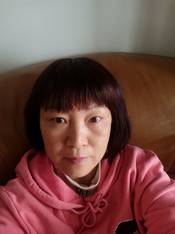 红玫瑰的第一张照片--常德相亲服务中心