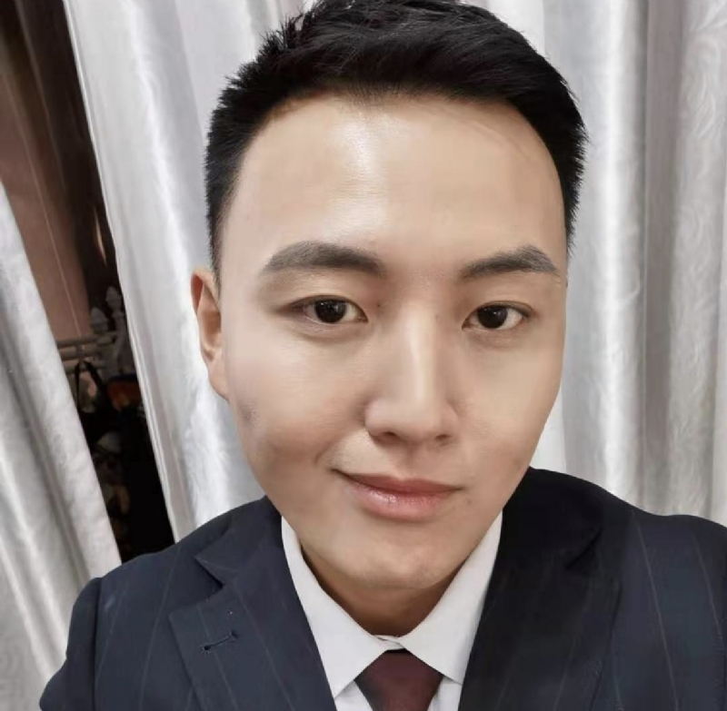 英俊潇洒的第二张照片--常德相亲服务中心