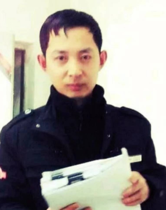 风雨中有你的第一张照片--常德相亲服务中心