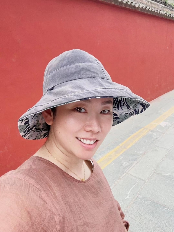 妖娆的煤气罐的第二张照片--常德相亲服务中心