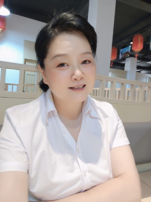 丁姐爱生活的第一张照片--常德相亲服务中心