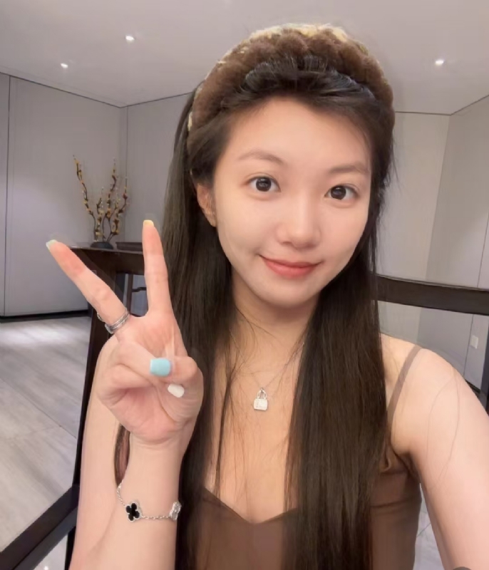 歌谣的第二张照片--常德相亲服务中心