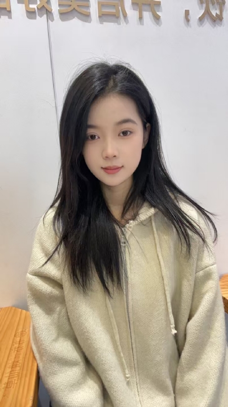 草莓奶昔的第一张照片--常德相亲服务中心