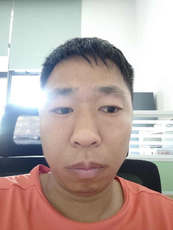 龚先生的第一张照片--常德相亲服务中心