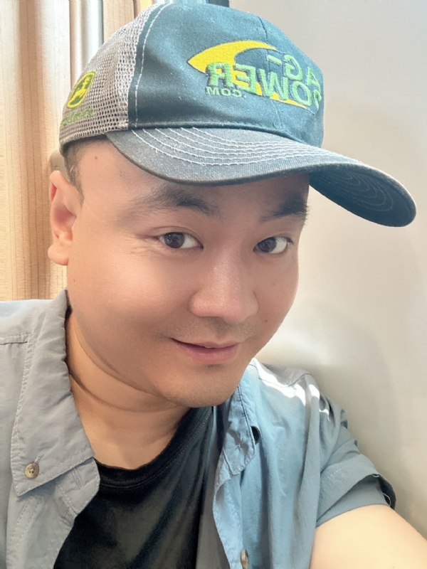 冰的第二张照片--常德相亲服务中心
