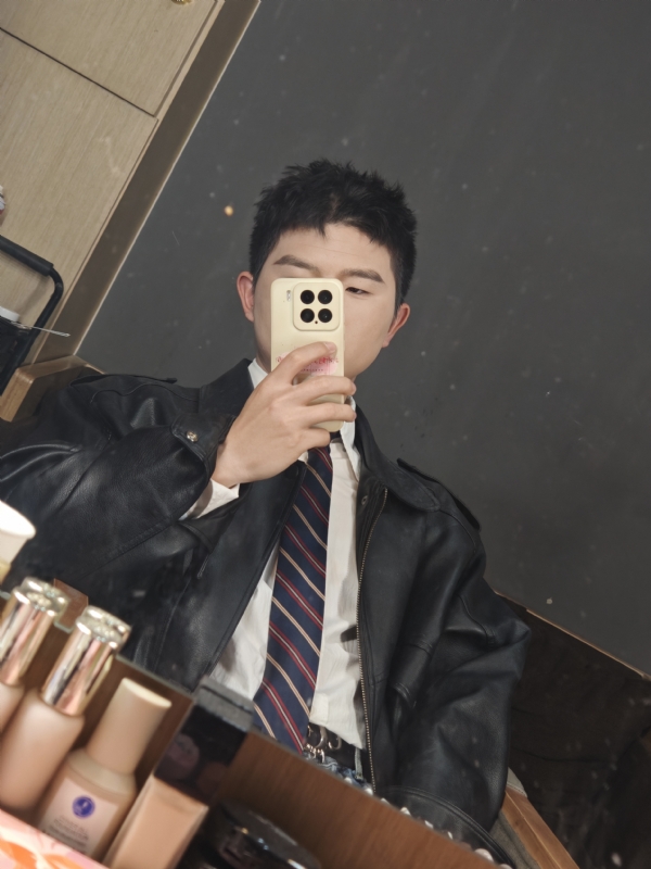 郝天翔的第一张照片--常德相亲服务中心