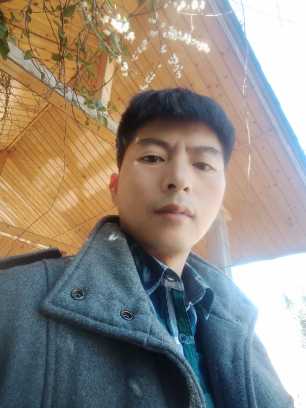 阿明的第一张照片--常德相亲服务中心