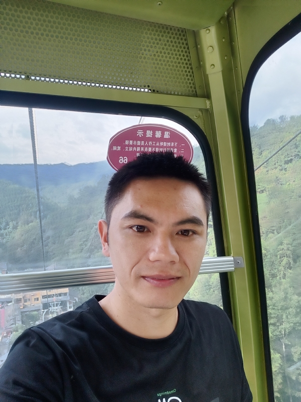 小鱼的第一张照片--常德相亲服务中心