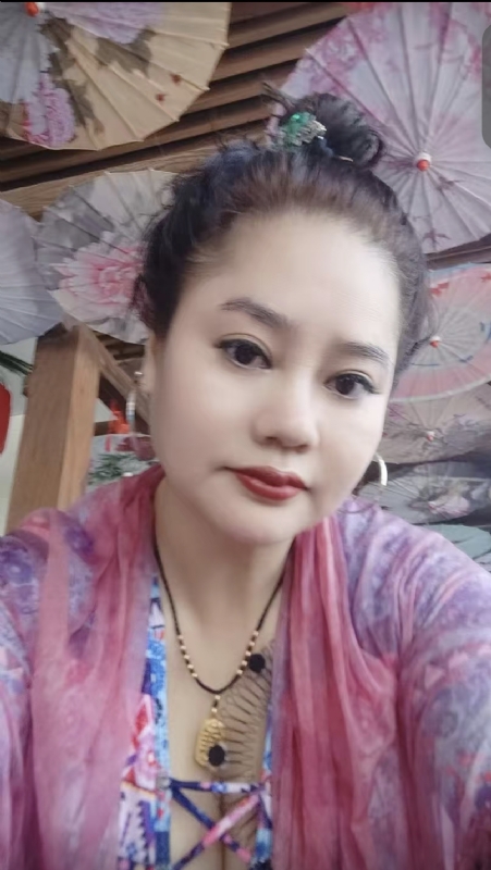 shi的第一张照片--常德相亲服务中心