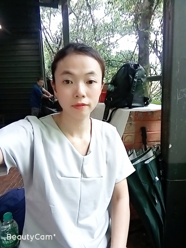 vivi的第一张照片--常德相亲服务中心