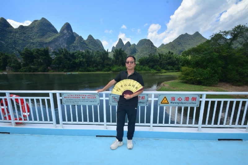 沙漠海的第四张照片--常德相亲服务中心