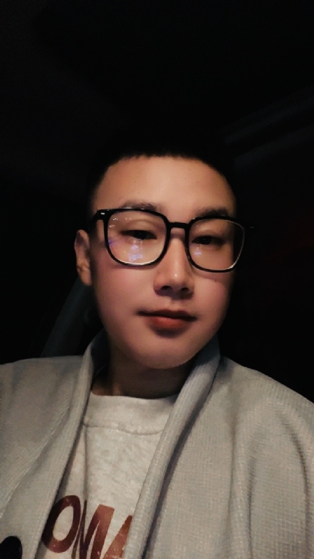 FIyFIy的第一张照片--常德相亲服务中心