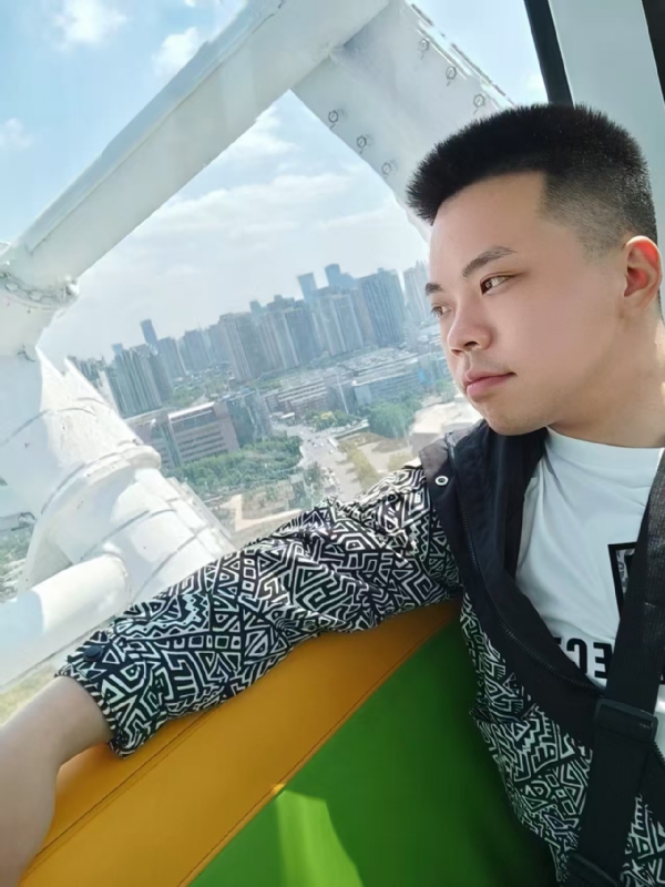 唐山相亲的第二张照片--常德相亲服务中心