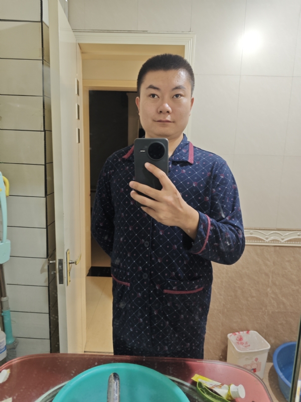 迷迷糊糊的第一张照片--常德相亲服务中心