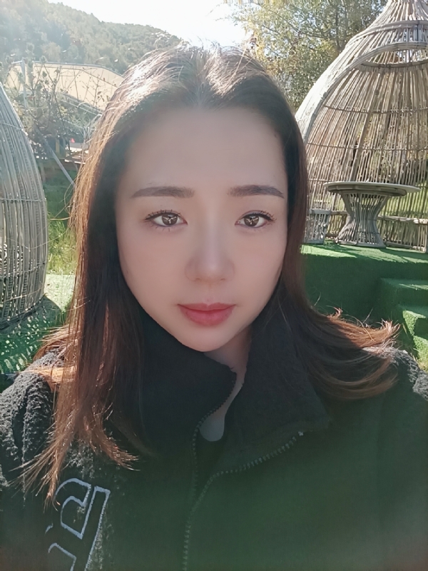 阿燕的第一张照片--常德相亲服务中心