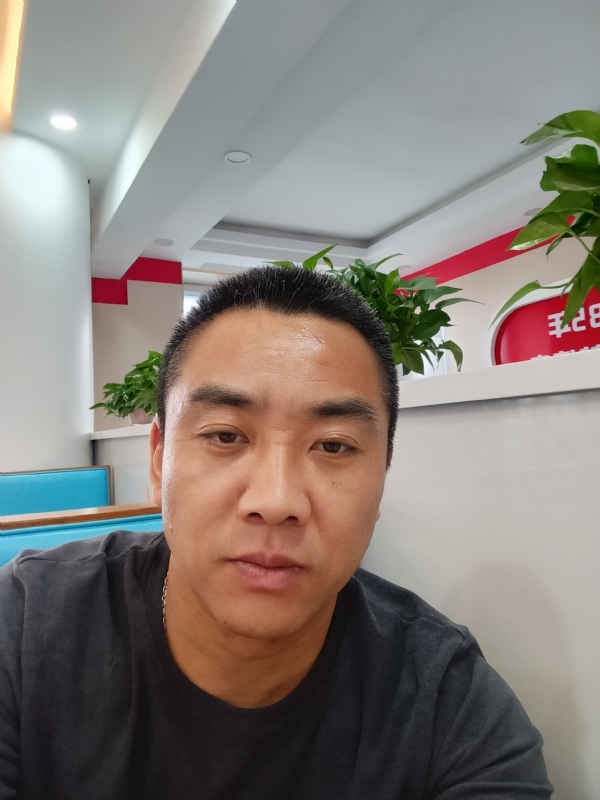 太阳的第三张照片--常德相亲服务中心