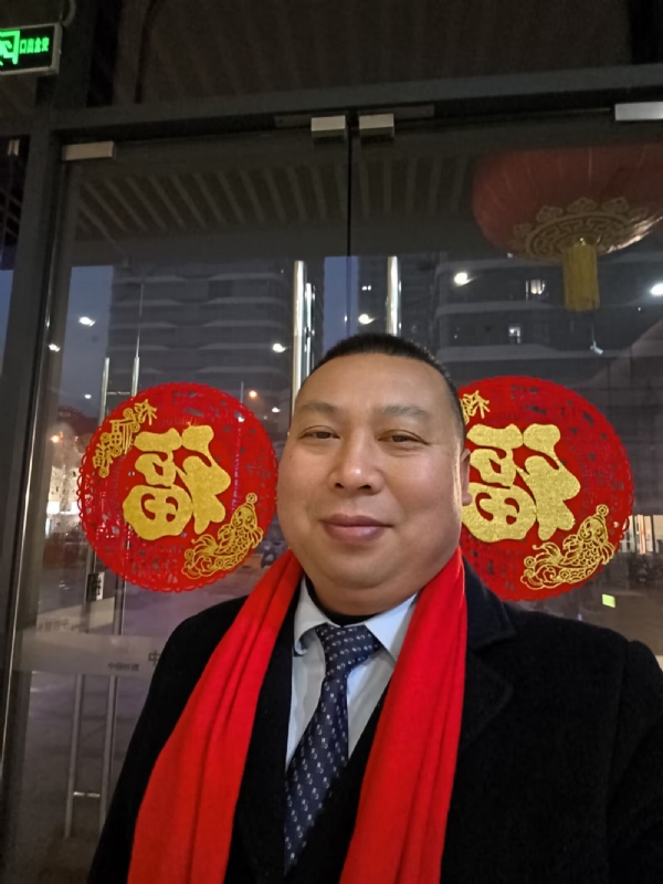 半百悟红尘的第一张照片--常德相亲服务中心