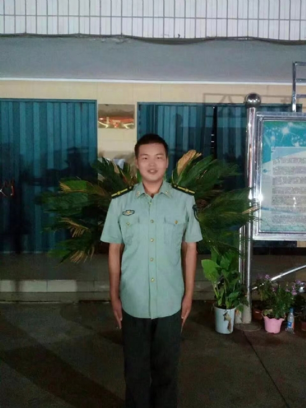 程程的第一张照片--常德相亲服务中心