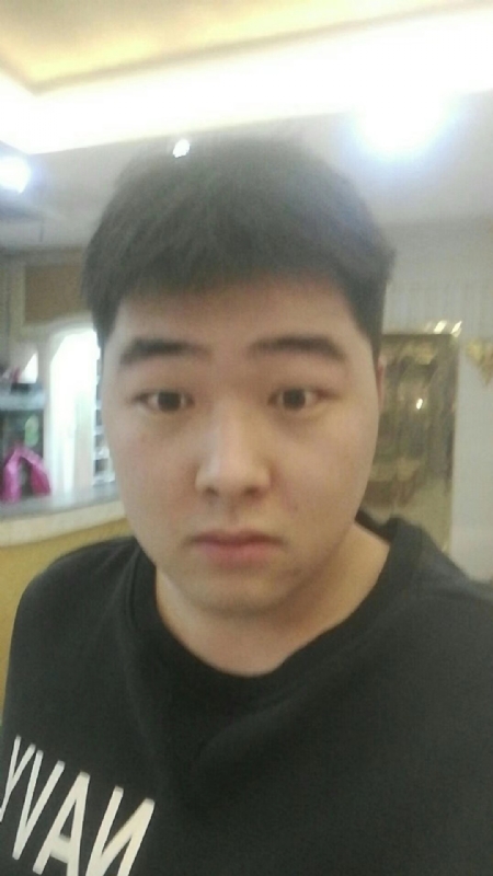 丹尼的第二张照片--常德相亲服务中心