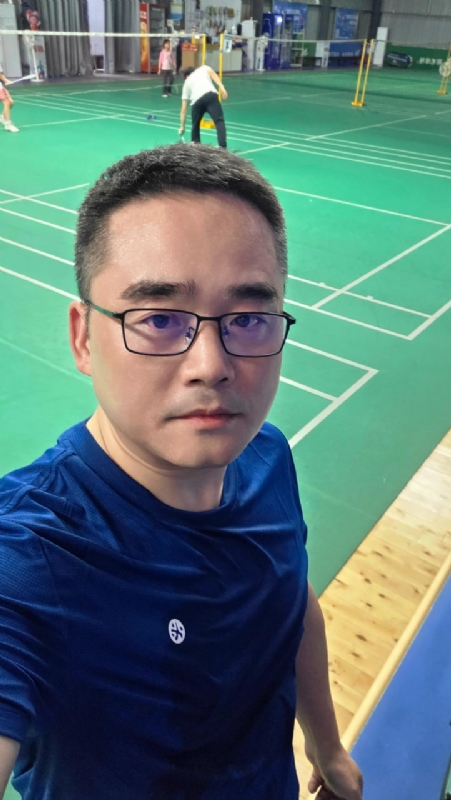 书中隐的第一张照片--常德相亲服务中心