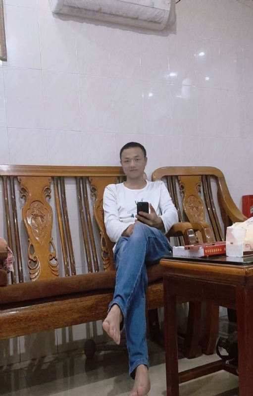 知年的第三张照片--常德相亲服务中心