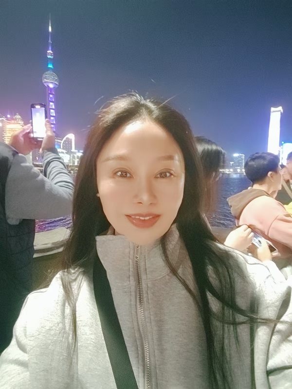 宁倩的第二张照片--常德相亲服务中心